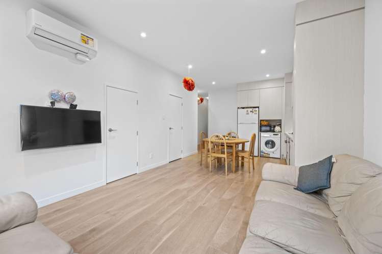 5E Beach Road Te Atatu Peninsula_5