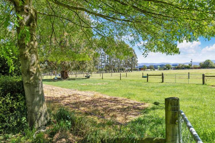 1805 Cust Road Cust_42