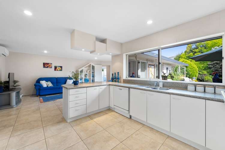 24 Aristoy Close Conifer Grove_8