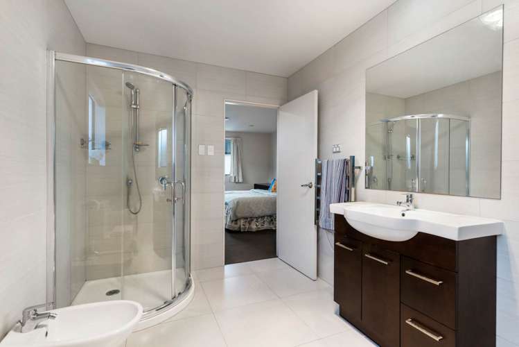 408 Ormiston Road Flat Bush_5