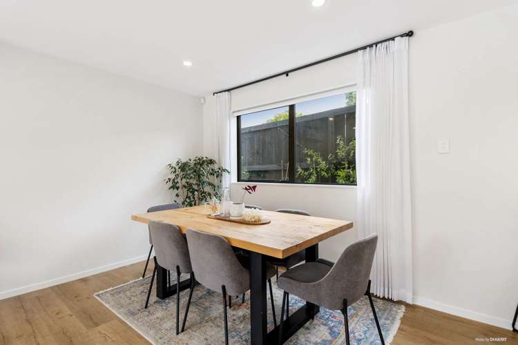 112e Hutchinson Avenue New Lynn_6