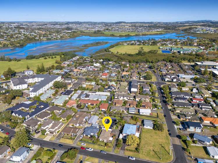 22a Milton Road Orewa_24