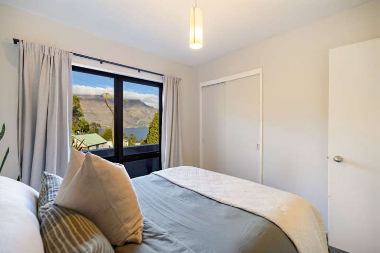 31 Watts Road Fernhill/Sunshine Bay_12