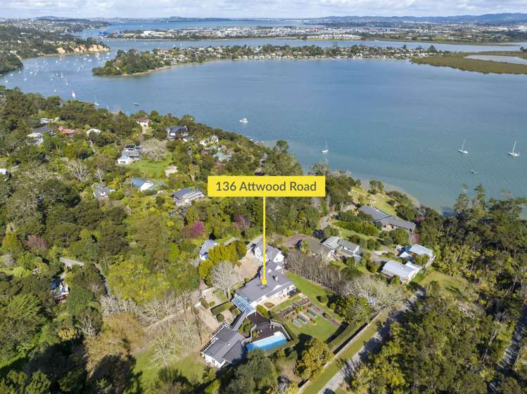 136 Attwood Road Paremoremo_20