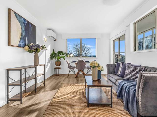 Smart, Stylish & Ready in Blockhouse Bay