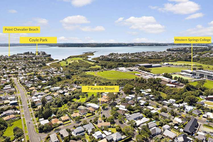 7 Kanuka Street Point Chevalier_26