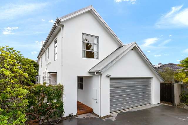Modern Living, Rear Retreat!