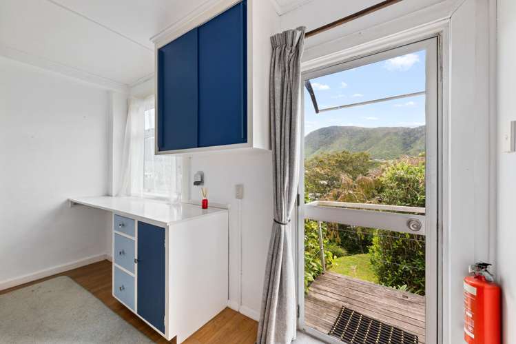 15 Taranaki Street Picton_22