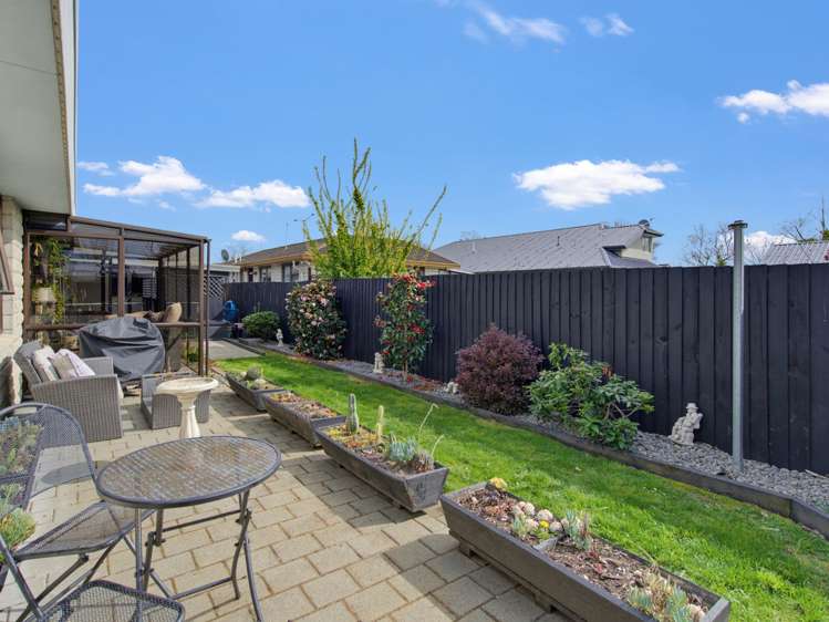 2/244 Main North Road Redwood_15