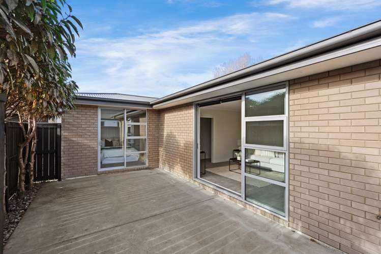 8B England Street Phillipstown_11
