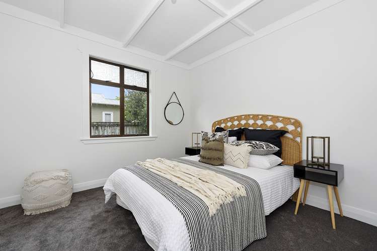 94 Naylor Street Hamilton East_6