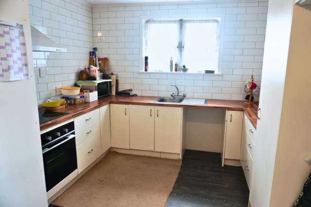 16 Parrs Cross Road Henderson_3