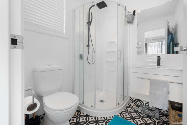 3 Buddle Road Paerata_15