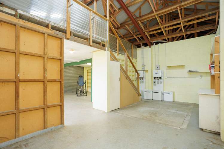 244 State Highway 27 Okoroire_37