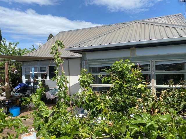 Mortgagee sale - character freehold opportunity