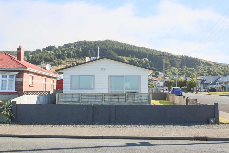 2 Burrows Street Bluff_6