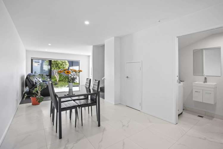 4 Koiora Road Clarks Beach_10
