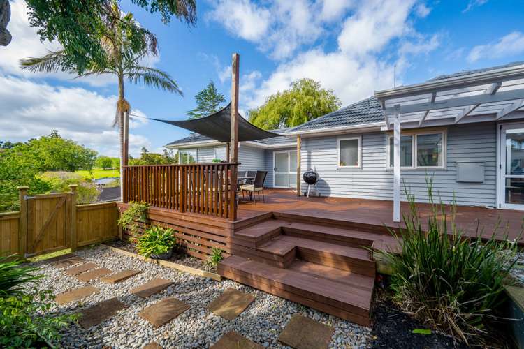 6 Freyberg Place Howick_5