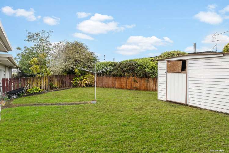 2/231 Queen Street Pukekohe_9