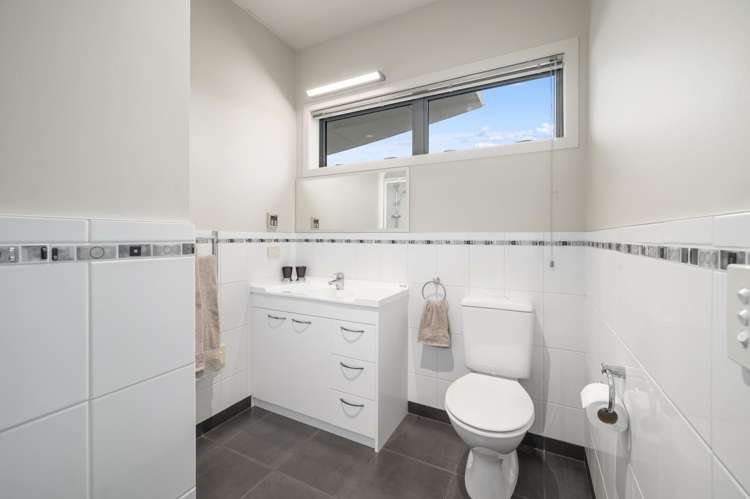 12 Linden Place Matipo Heights_17