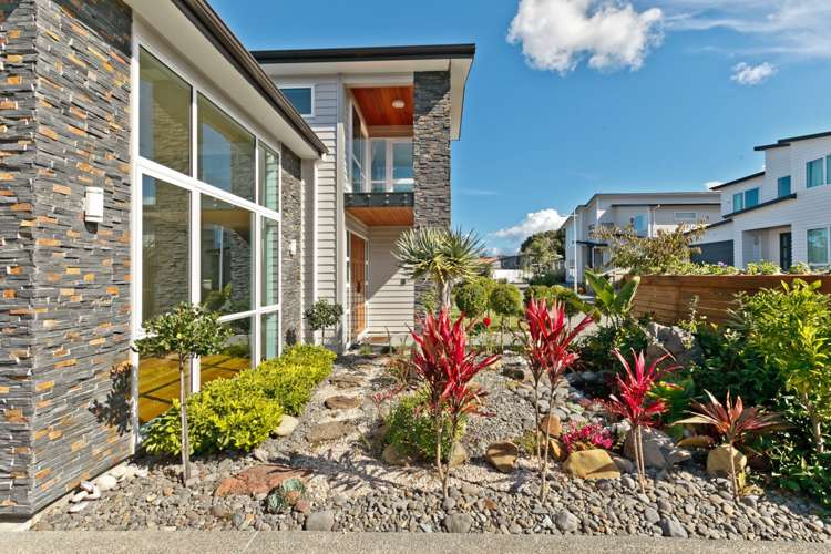 54 Remuremu Street Long Bay_4