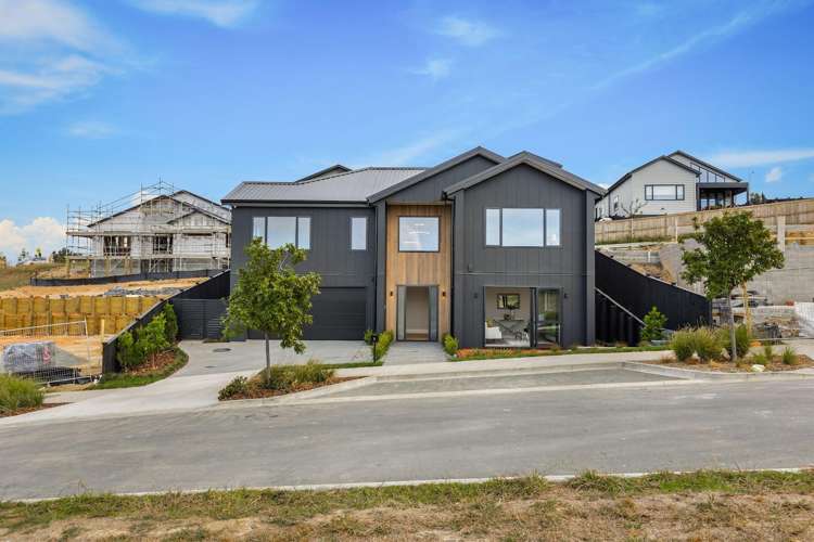7 Halcyon Bay Lane Orewa_9