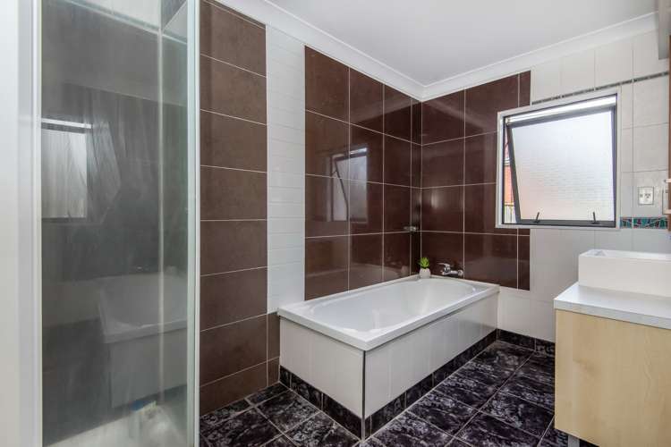 2/49 College Road Northcote_17