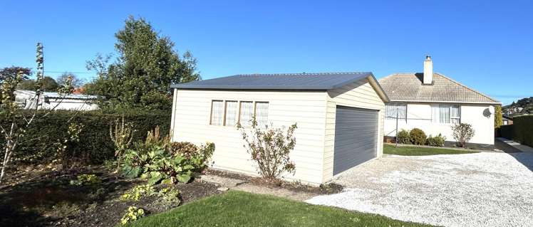 6 Harlech Street Oamaru_12