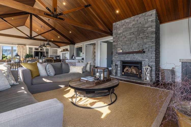 2 Otaihanga Road Paraparaumu Beach_10