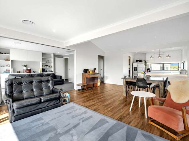 Dual Living Options | Oakbridge Estate