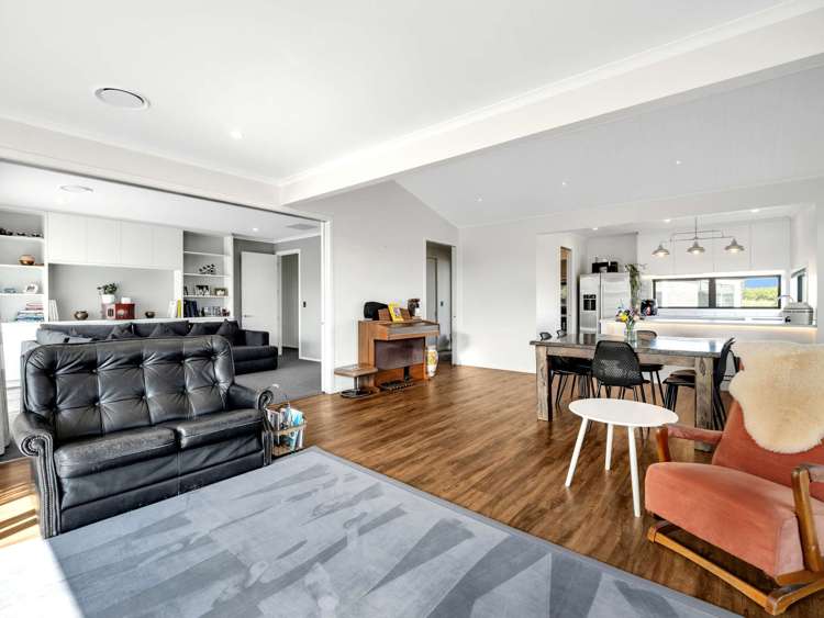 10 Mills Road_0