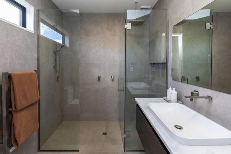 87 Clare Road Saint Albans_17