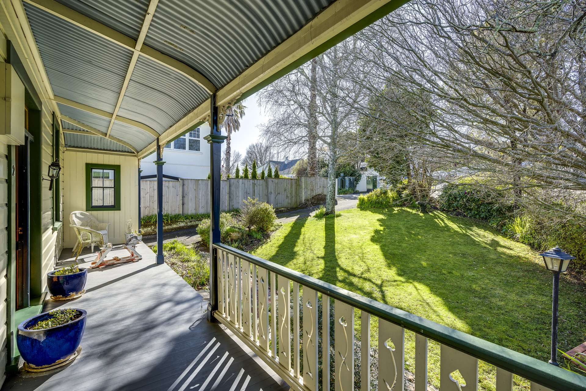 2 Cobden Crescent Bluff Hill_0