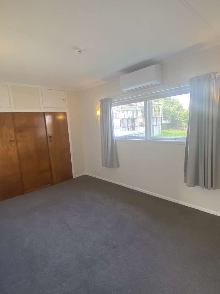 886 East Coast Road Northcross_10