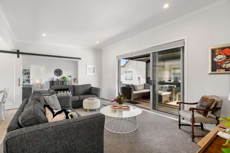 215A Ocean Road Whangamata_12