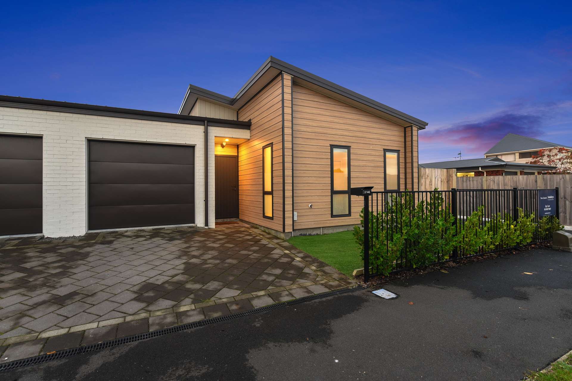 2/146 Sandwich Road Saint Andrews_0