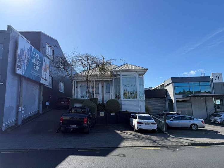 73 Boston Road Grafton_4