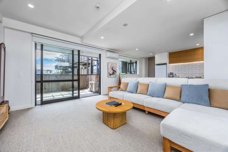 305/30 Enfield Street Mount Eden_5