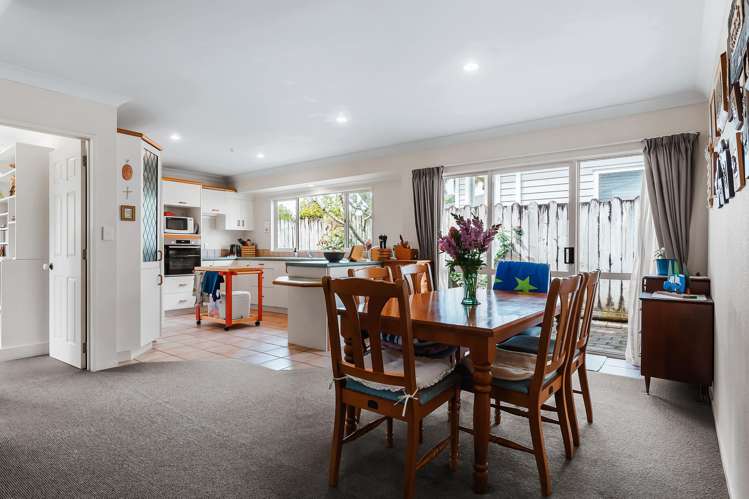 1 Bramley Drive Rototuna_4