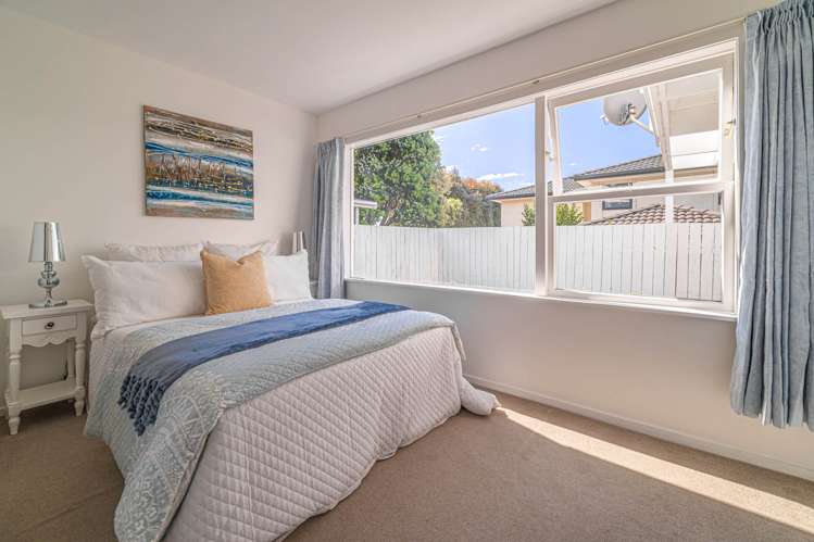 57 Landscape Road Mt Eden_14