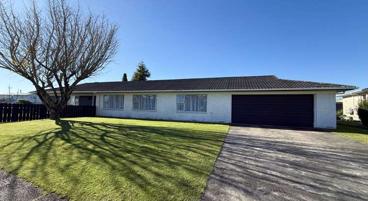 239 West Parkdale Street_0