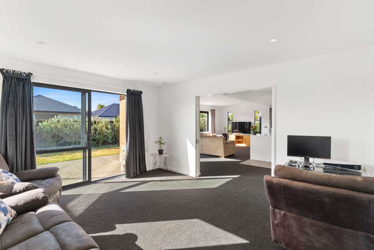 5a Malory Way Rolleston_8