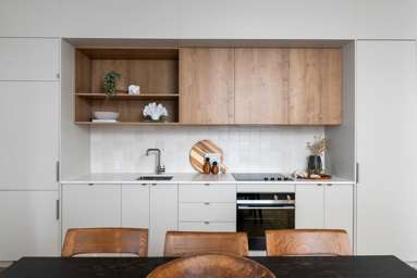 1/11 Courtenay Place_2