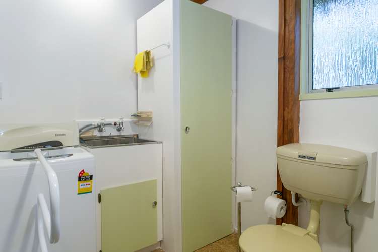 20 Hauraki Terrace Pukawa_11