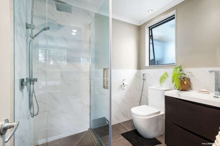 1 Zabeel Crescent Takanini_11