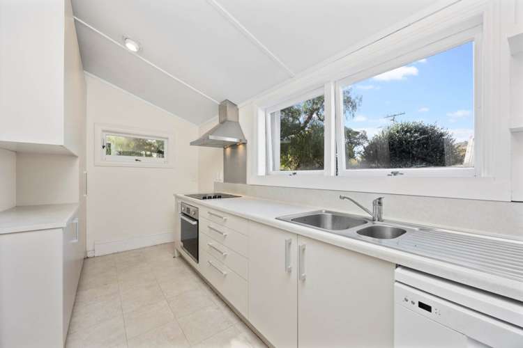 10 Leamington Road Mount Eden_13