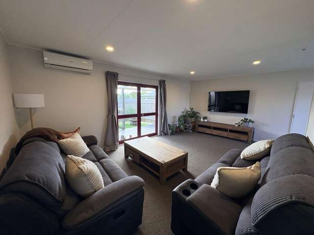 43a Tait Drive Greenmeadows_1