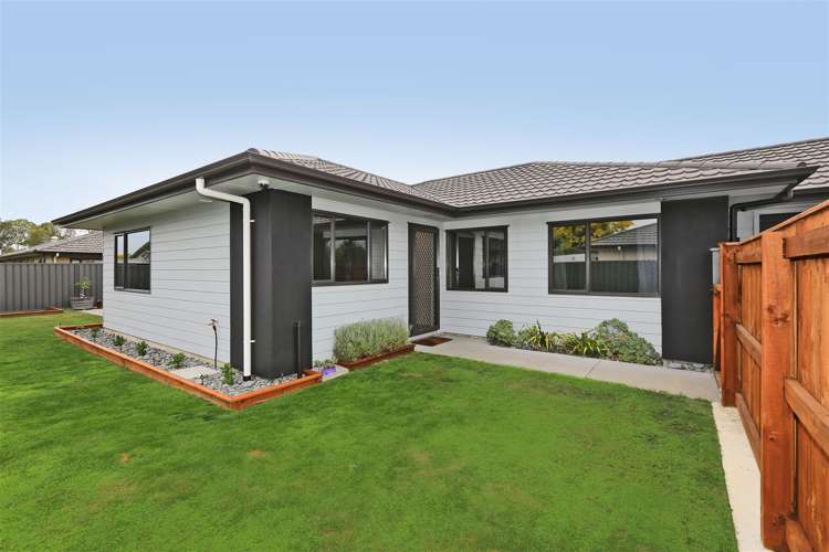 3 Chatham Mews Flaxmere_3