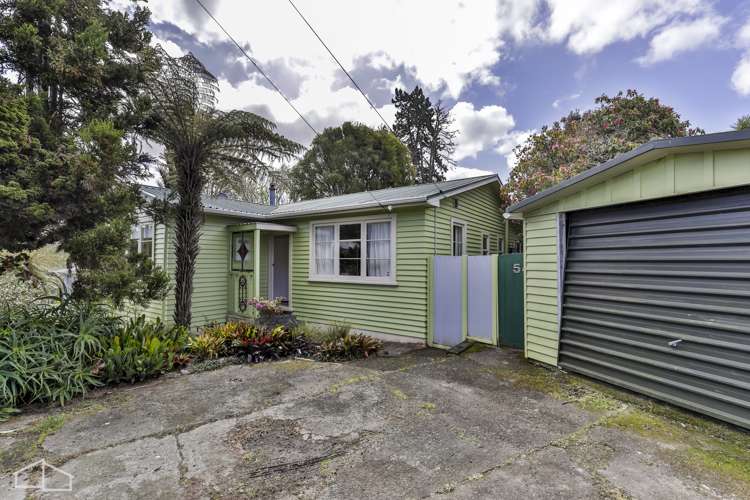 54 Clayburn Road Glen Eden_14