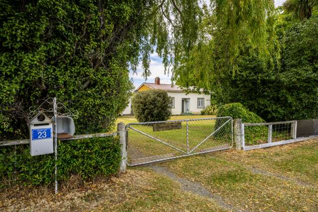 Entry level Lifestyle with Sheds Galore